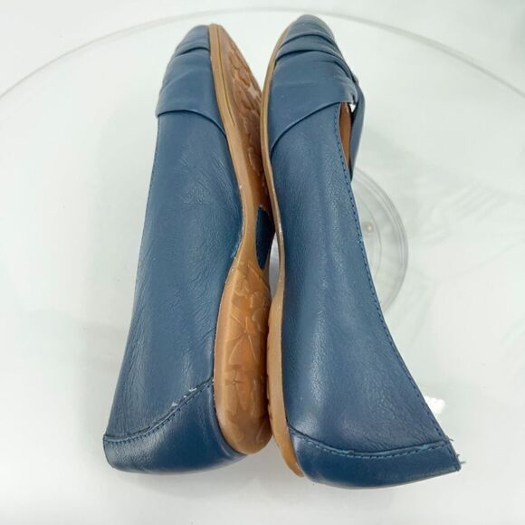 Born Women's Lilly Ballet Flat Size 7 Navy Blue Leather Slip On Knot Bow Shoes - Picture 10 of 13
